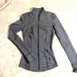 Lululemon define herringbone